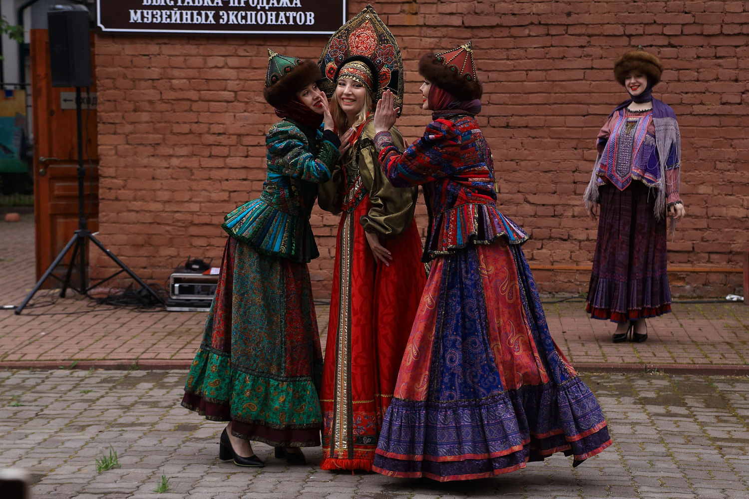 Галерея моды «Русский стиль»